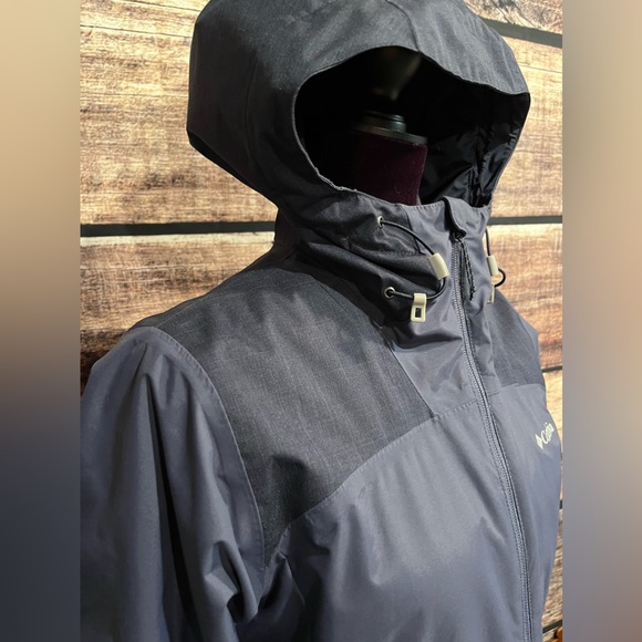 Womens Columbia jacket - Picture 5 of 14